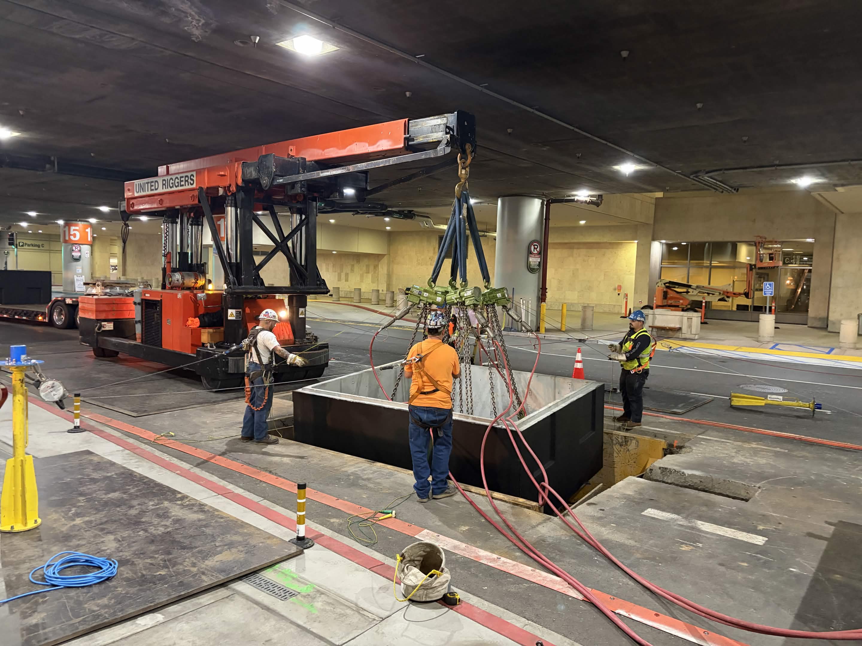 John Wayne Airport Electrical Equipment Rigging
